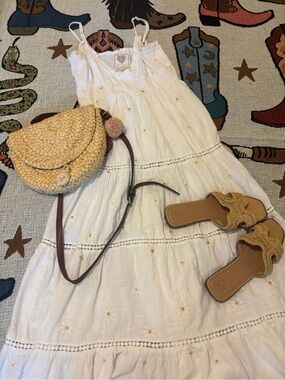 Z&L Daisy Print Maxi Dress